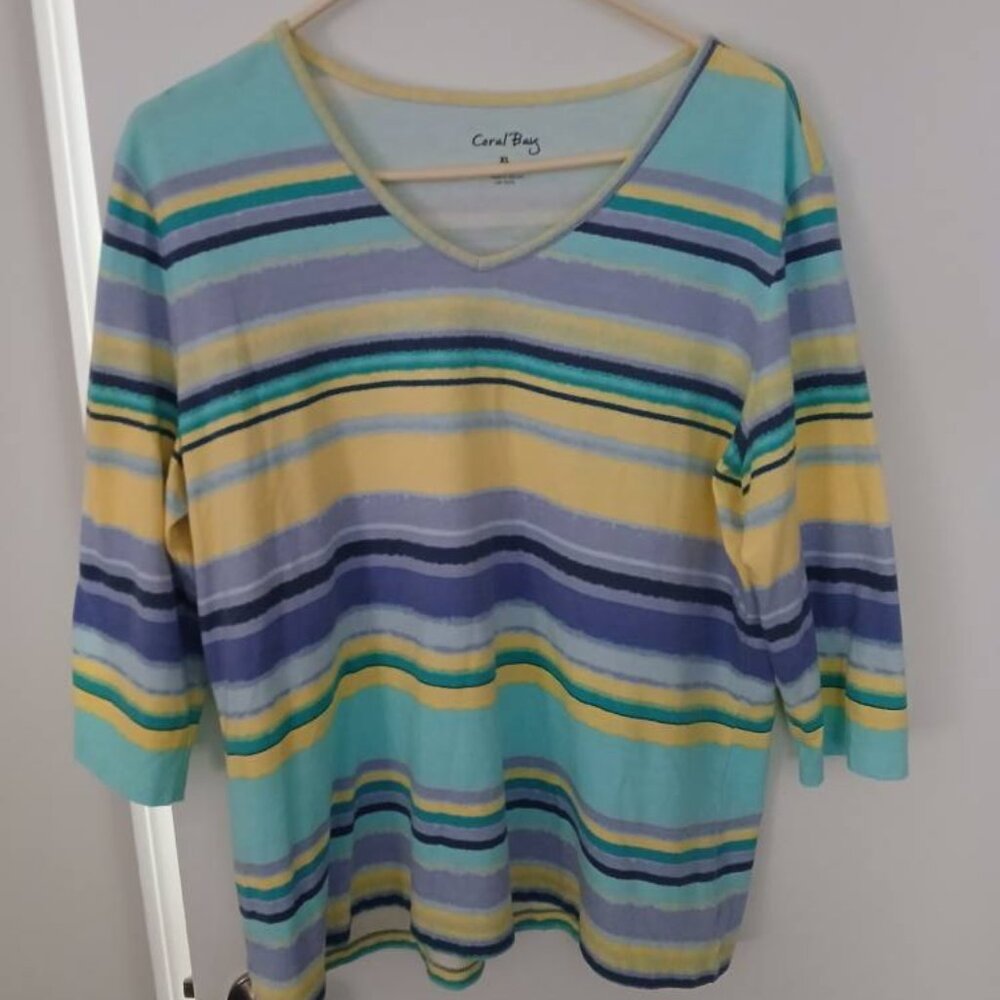 Women's Coral Bay XL Striped 3/4 Sleeve. NWOT. - Picture 2 of 5
